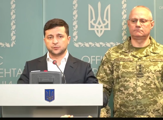 Володимир Зеленський, Руслан Хомчак Наступ бойовиків на Донбасі не змінить курс на припинення війни - Зеленський