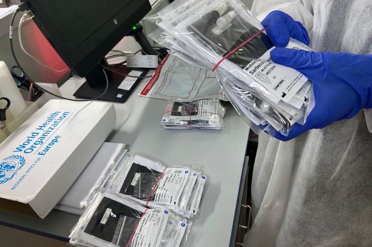 ВООЗ передала Україні реагенти для виявлення коронавірусу на перевірку понад 950 людей ВООЗ передала Україні реагенти для виявлення коронавірусу на перевірку понад 950 людей