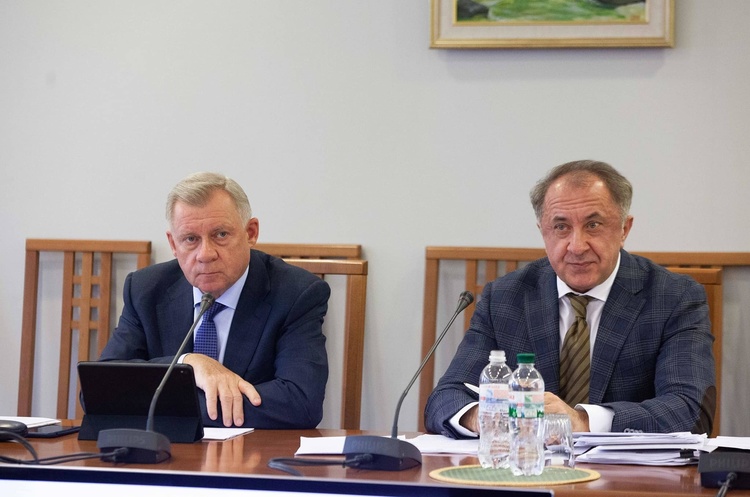 Голова Національного банку Яків Смолій та голова Ради НБУ Богдан Данилишин Рада НБУ схвалила звіт правління центробанку з зауваженнями