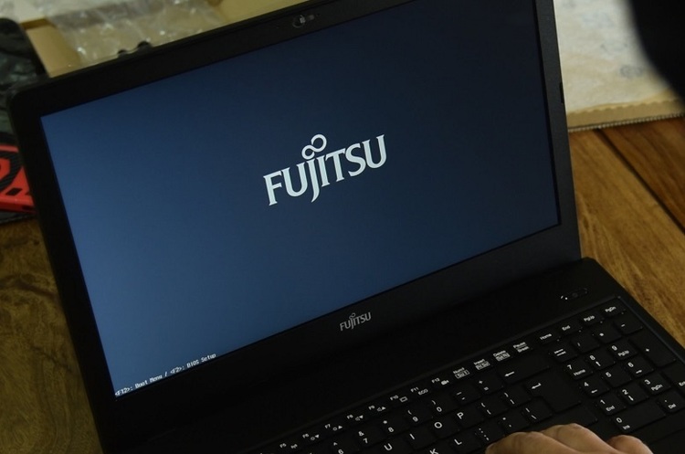 фото DR Fujitsu зупиняє виробництво на заводі в Іспанії через коронавірус