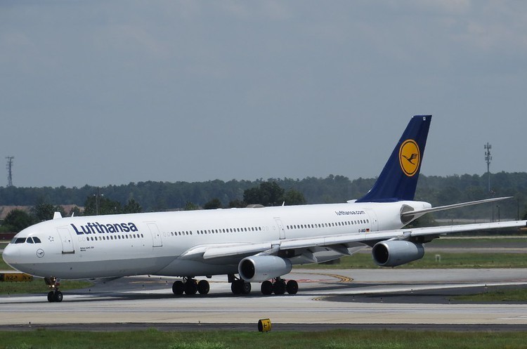Час затягнути пасок: Lufthansa оголосила про програму зниження витрат через коронавірус Час затягнути пасок: Lufthansa оголосила про програму зниження витрат через коронавірус