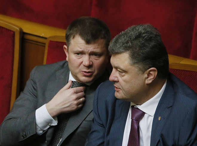 Костянтин Жеваго та Петро Порошенко в Верховній Раді Зеленский попросив передати Жеваго, щоб той вийшов на зв'язок