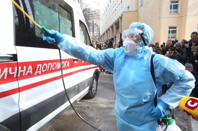 З 12 березня Кабмін вводить карантин по всій Україні на три тижні через коронавірус З 12 березня Кабмін вводить карантин по всій Україні на три тижні через коронавірус