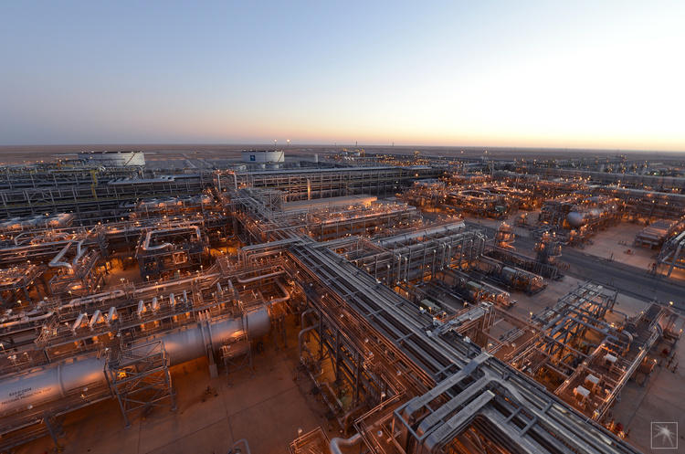 Saudi Aramco пообіцяла рекордно збільшити видобуток, ціни на нафту знову почали падати Saudi Aramco пообіцяла рекордно збільшити видобуток, ціни на нафту знову почали падати
