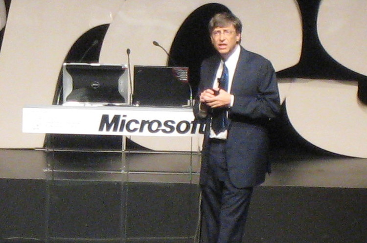Білл Гейтс Кінець епохи. Білл Гейтс йде з ради директорів Microsoft