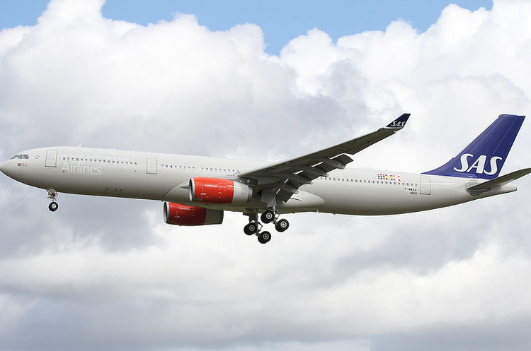 Scandinavian Airlines тимчасово звільнить 90% свого персоналу через коронавірус Scandinavian Airlines тимчасово звільнить 90% свого персоналу через коронавірус