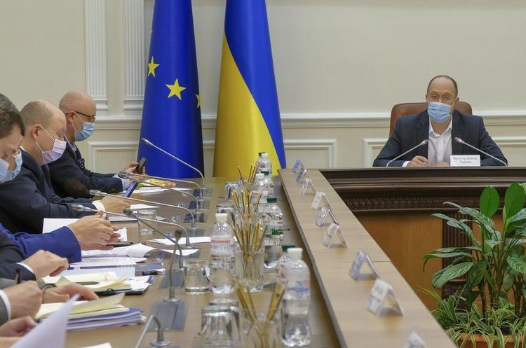 Уряд України почав переговори про рефінансування зовнішнього боргу – Шмигаль