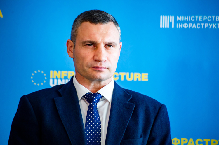 Віталій Кличко VIP-палати передбачені для перших осіб держави, а не для депутатів – Кличко
