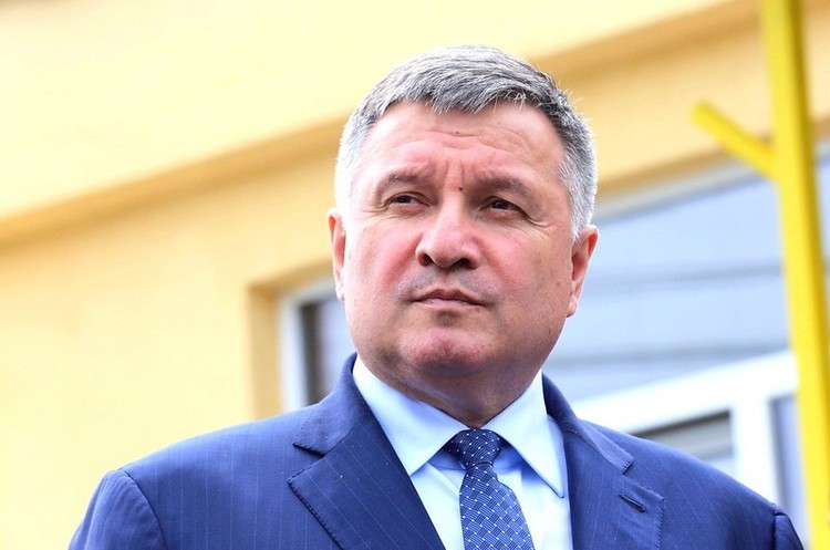 Арсен Аваков Аваков припустив, що карантин може бути продовжено майже до літа