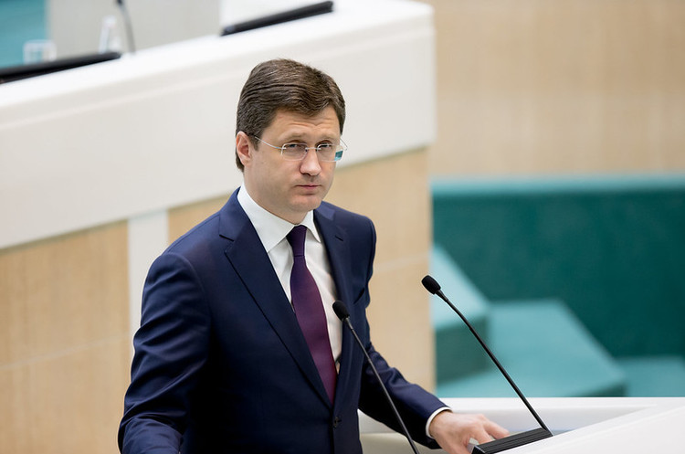Олександр Новак Росія поки що не збирається нарощувати добування нафти – Новак