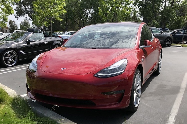Tesla прозвітувала про найкращі у своїй історії квартальні показники Tesla прозвітувала про найкращі у своїй історії квартальні показники