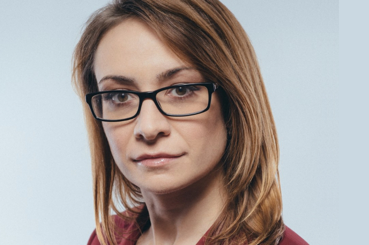 Олена Зубченко, директорка юридичного департаменту фармацевтичної компанії «Дарниця» Юридичний департамент компанії «Дарниця» очолила Олена Зубченко