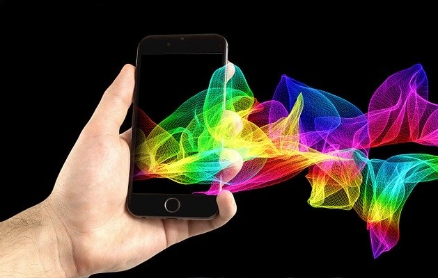 Фото: pixabay Apple та Google сповіщатимуть користувачів про їхні контакти з хворими на коронавірус
