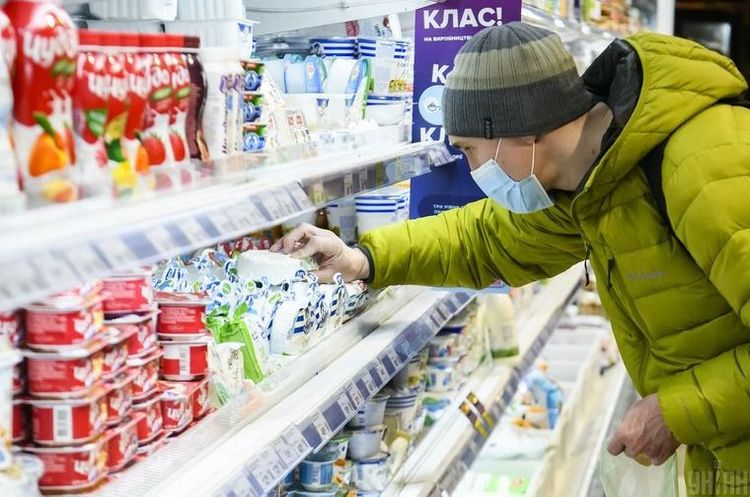 Фото: УНИАН Эксперты: корпорация «АТБ» оказалась более мощным ценовым регулятором, чем государство
