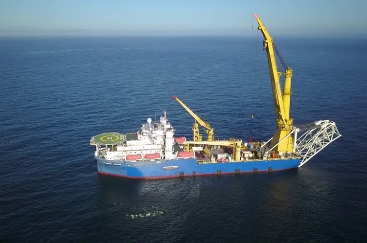 Трубоукладач, здатний завершити будівництво газопроводу Nord Stream-2, прямує до району прокладання труби Трубоукладач, здатний завершити будівництво газопроводу Nord Stream-2, прямує до району прокладання труби