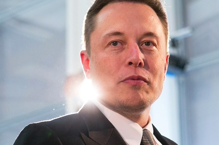 фото DR Маску не дозволили запустити завод Tesla, він обізвав екс-міністра праці «ідіотом» російською