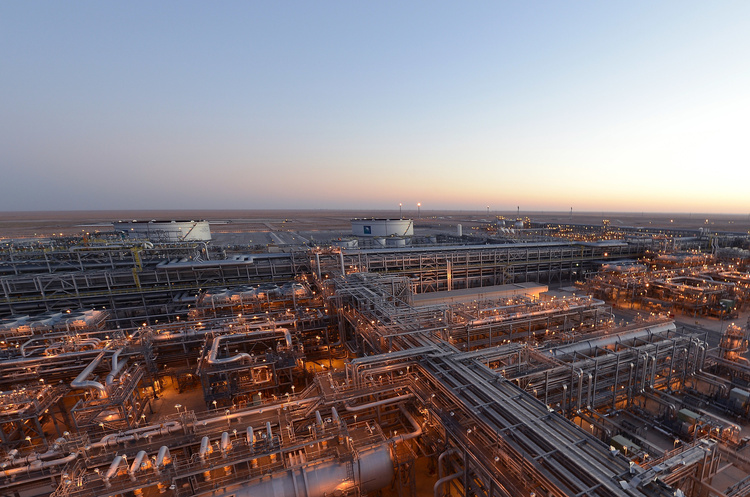 Прибуток Saudi Aramco обвалився на чверть через падіння цін на нафту Прибуток Saudi Aramco обвалився на чверть через падіння цін на нафту