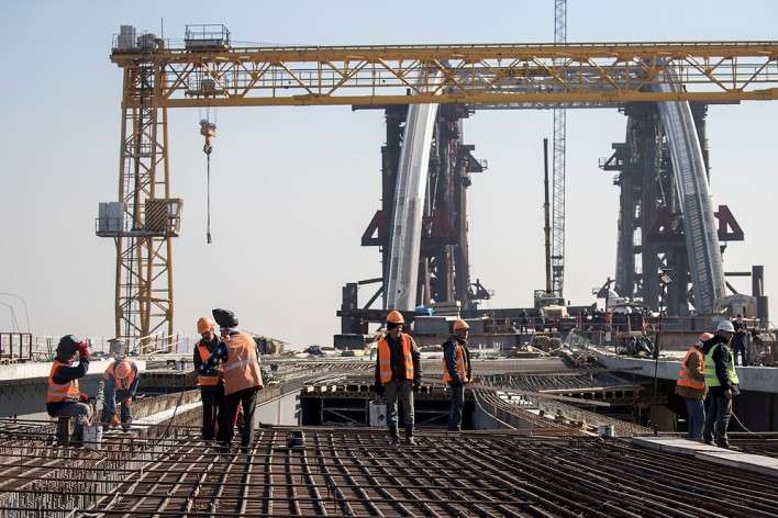 Зеленський планує спрямувати $3 млрд на будівельний проєкт «Великі мости» Зеленський планує спрямувати $3 млрд на будівельний проєкт «Великі мости»