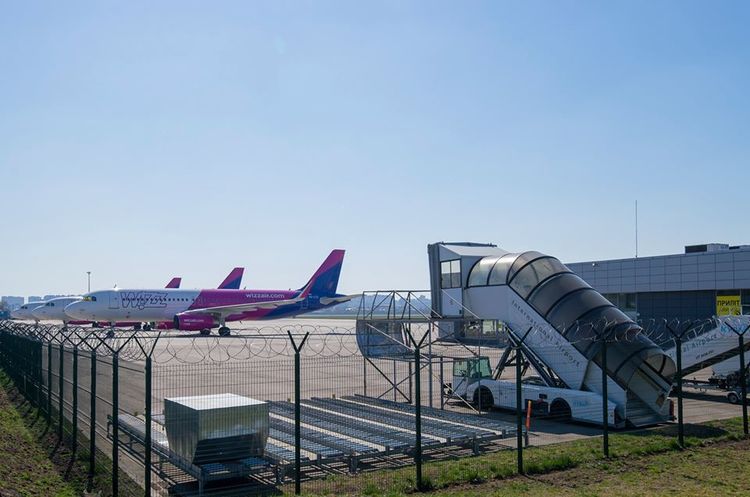 Авіакомпанії Belavia, LOT і WizzAir з 16 червня запустять міжнародні рейси з аеропорту «Київ» Авіакомпанії Belavia, LOT і WizzAir з 16 червня запустять міжнародні рейси з аеропорту «Київ»