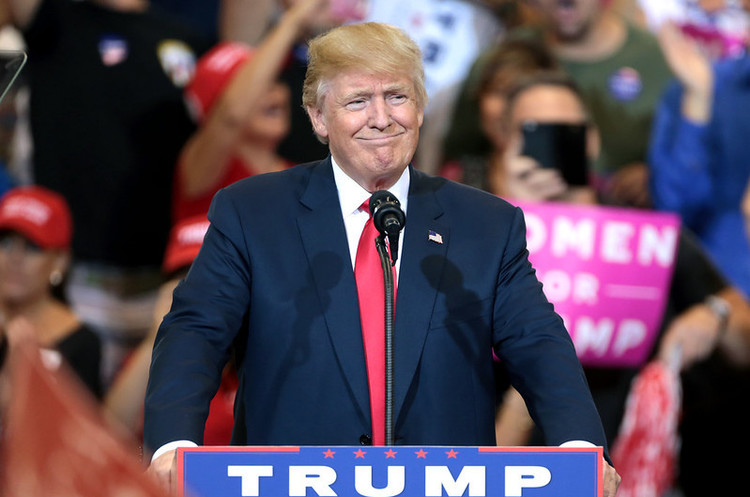 Дональд Трамп Трамп підриває зусилля Меркель у протистоянні Путіну