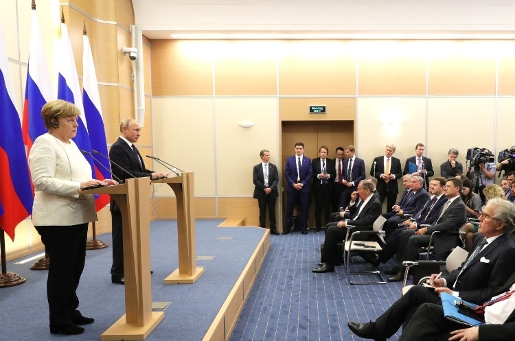 фото kremlin.ru Німеччина має відмовитися від «Північного потоку 2» через вбивство в Берліні громадянина Грузії – Ламбсдорф