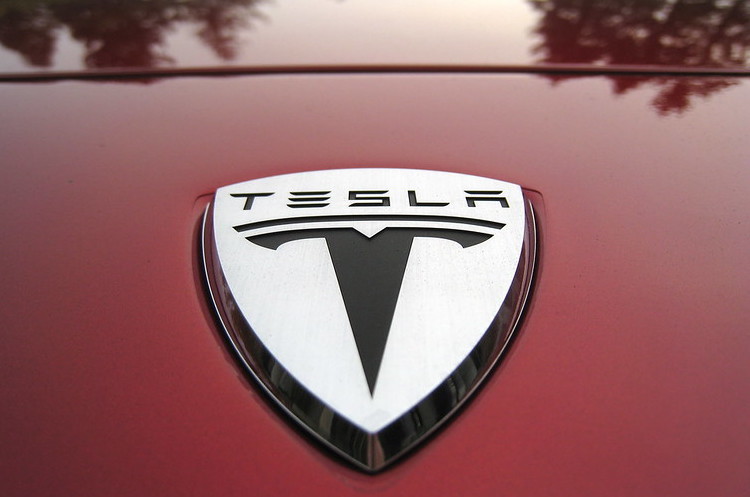 Tesla розраховує влітку почати будівництво свого другого заводу у США Tesla розраховує влітку почати будівництво свого другого заводу у США