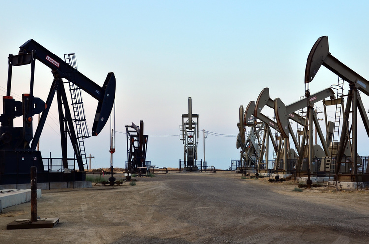 Китай запланував збільшити видобуток нафти та газу цього року Китай запланував збільшити видобуток нафти та газу цього року