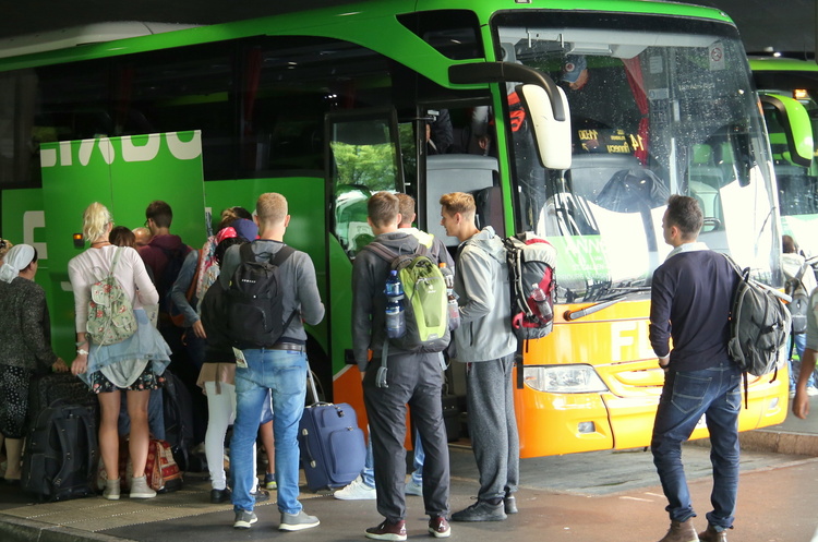 FlixBus з 25 червня відновлює міжнародні рейси з України FlixBus з 25 червня відновлює міжнародні рейси з України