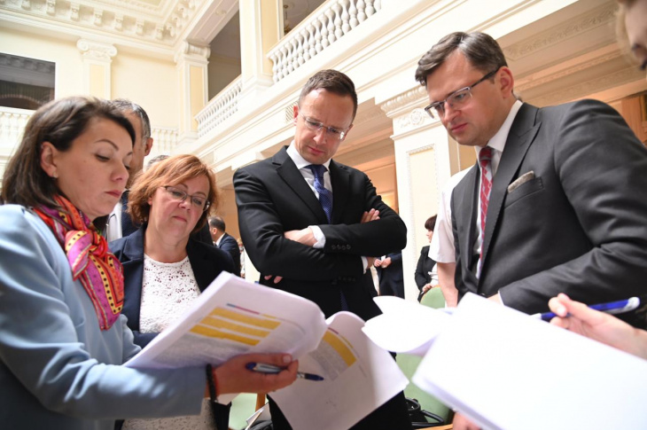 фото https://mfa.gov.ua Угорщина й надалі блокуватиме засідання комісії Україна-НАТО – Сіярто