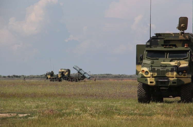 Стало відомо, хто претендує на пост віце-прем'єра з питань ОПК Стало відомо, хто претендує на пост віце-прем'єра з питань ОПК