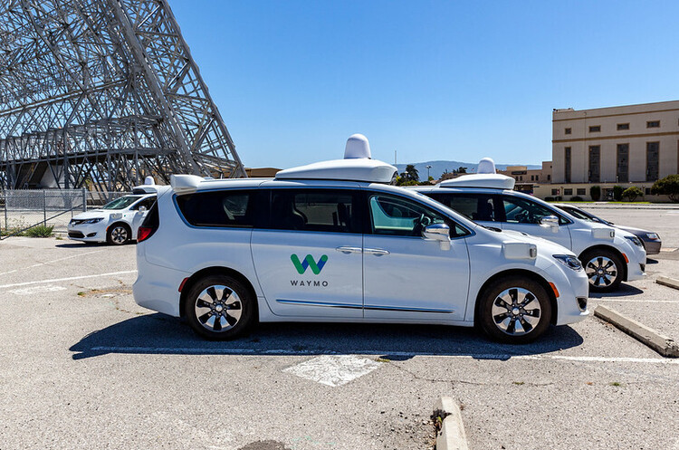 Waymo і Volvo домовились спільно працювати над автономними електрокарами Waymo і Volvo домовились спільно працювати над автономними електрокарами