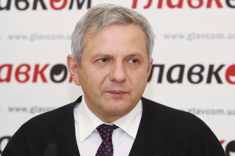 Устенко стверджує, що на Смолія не чинився політичний тиск Устенко стверджує, що на Смолія не чинився політичний тиск