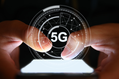 Петиція про заборону 5G в Україні набрала понад 25 000 голосів Петиція про заборону 5G в Україні набрала понад 25 000 голосів