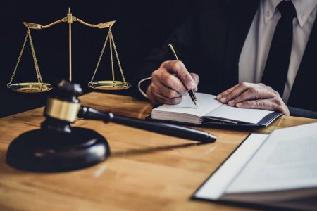 Суд призначив 1,2 млн застави підозрюваному в «продажі» посади міністра Суд призначив 1,2 млн застави підозрюваному в «продажі» посади міністра