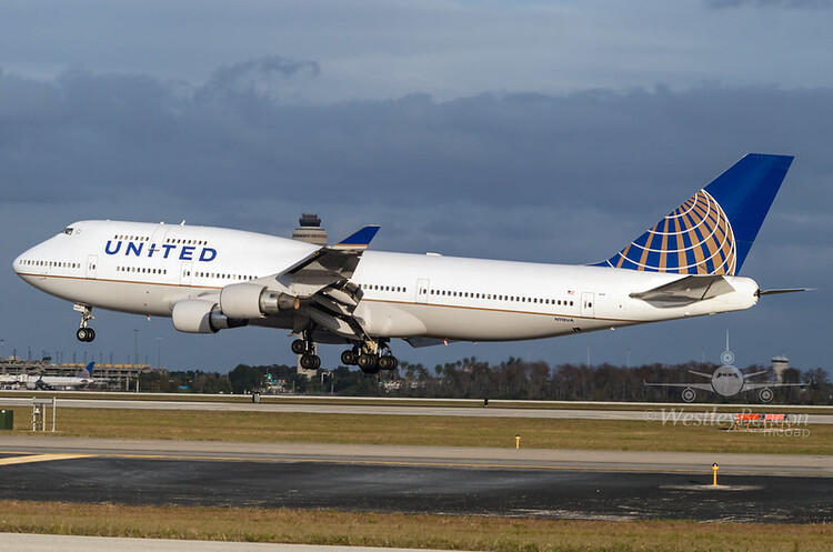 United Airlines готується до скорочення 36 000 працівників United Airlines готується до скорочення 36 000 працівників