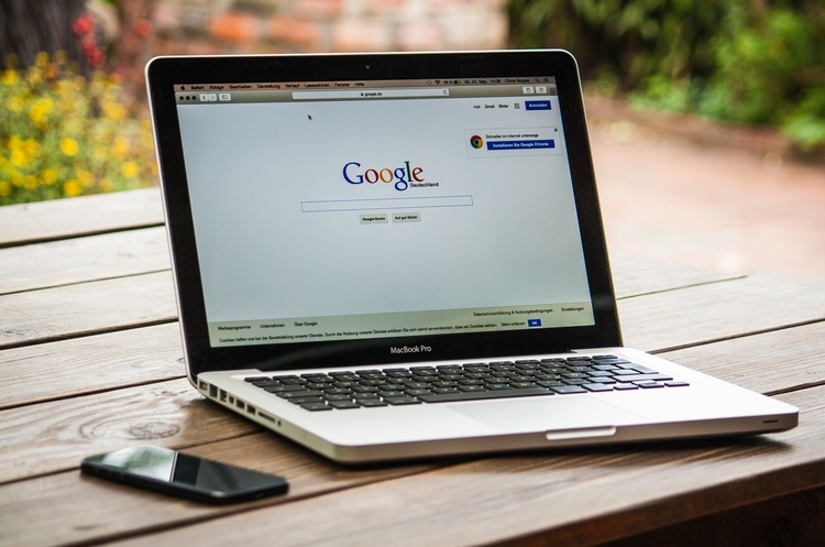 Google заборонить рекламу товарів та послуг для стеження Google заборонить рекламу товарів та послуг для стеження
