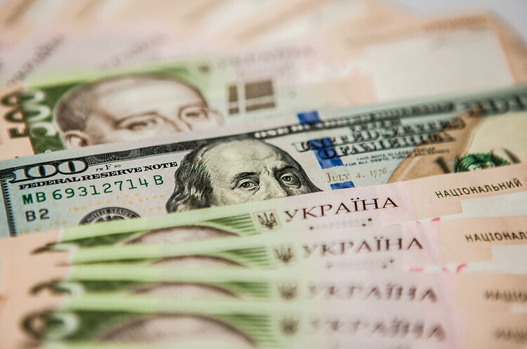 Гривня погіршила позиції в рейтингу найдешевших валют світу Гривня погіршила позиції в рейтингу найдешевших валют світу
