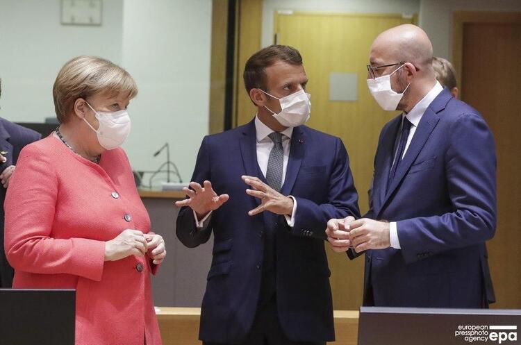 фото EPA European Pressphoto Agence У Брюсселі проходить перший після початку пандемії Саміт глав Євросоюзу