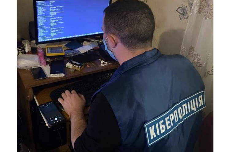 https://cyberpolice.gov.ua Український хакер зламував комп’ютери жителів Австрії і вимагав викуп – Кіберполіція