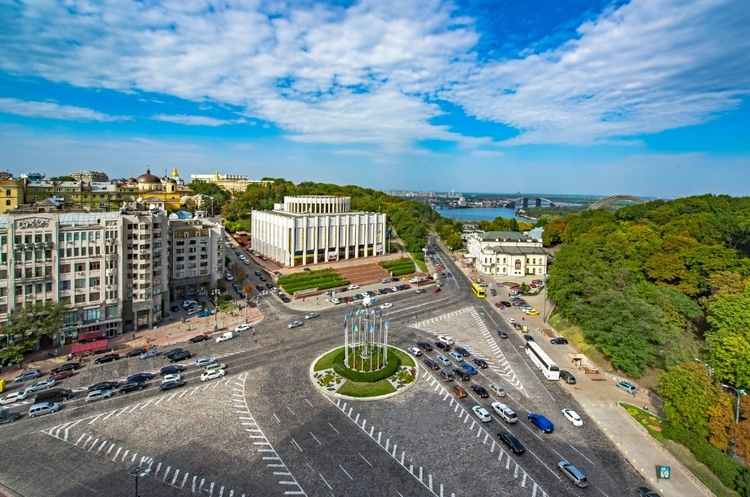 На реконструкцію готелю «Дніпро» піде близько $20 млн На реконструкцію готелю «Дніпро» піде близько $20 млн