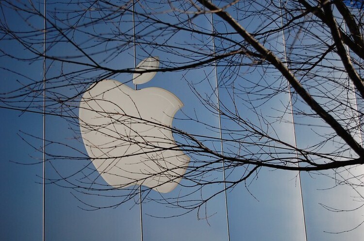 Apple заявив, що стане повністю «вуглецево-нейтральною» компанією на 20 років раніше запланованого Apple заявив, що стане повністю «вуглецево-нейтральною» компанією на 20 років раніше запланованого
