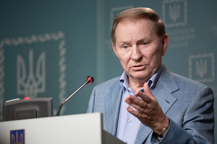Леонід Кучма Кучма пішов з посади голови ТКГ