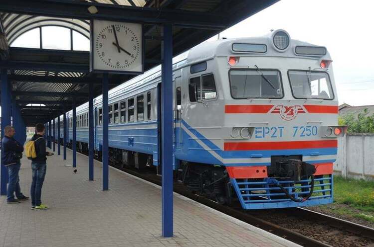 «Укрзалізниця» встановить відеокамери в потягах «Укрзалізниця» встановить відеокамери в потягах