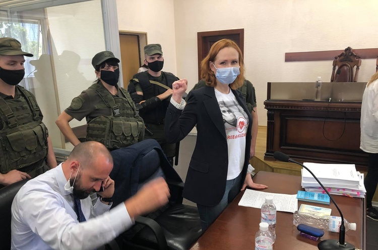 Справа Шеремета: суд пом’якшив запобіжний захід підозрюваній Юлії Кузьменко Справа Шеремета: суд пом’якшив запобіжний захід підозрюваній Юлії Кузьменко