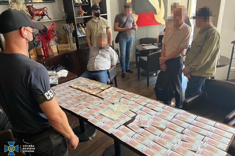 СБУ затримала організатора схеми розкрадання майна одного з підприємств Держрезерву СБУ затримала організатора схеми розкрадання майна одного з підприємств Держрезерву