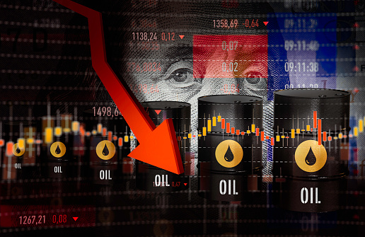 Нафта дорожчає напередодні засідання ОПЕК Нафта дорожчає напередодні засідання ОПЕК