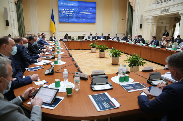 Уряд встановив мита на імпорт дизпалива, скрапленого газу та вугілля з Росії Уряд встановив мита на імпорт дизпалива, скрапленого газу та вугілля з Росії