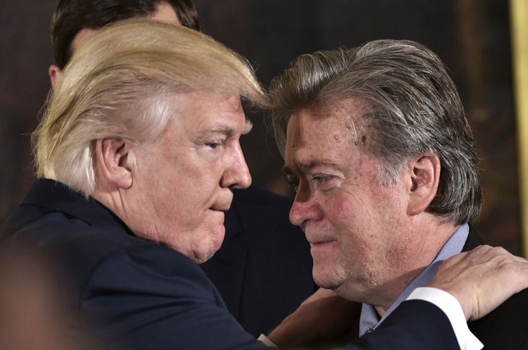 фото Associated Press Екс-помічника Трампа заарештували за підозрою в шахрайстві