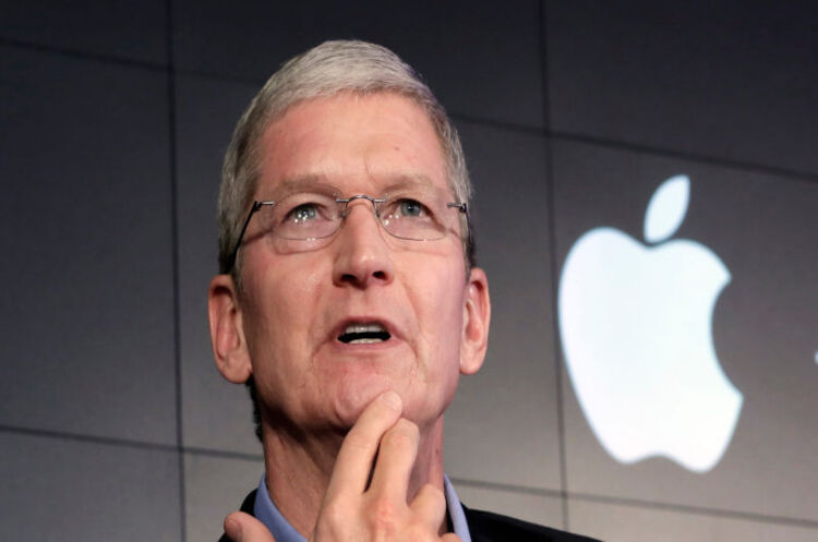 Тім Кук Найбільші медіа США вимагають від Apple знизити комісію
