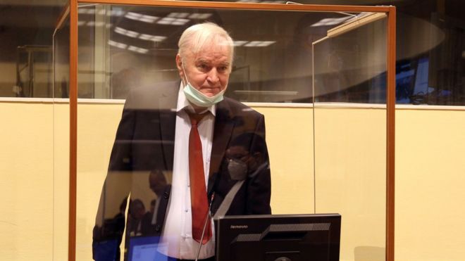 Суд у Гаазі розглядає апеляцію сербського польового командира Младича Суд у Гаазі розглядає апеляцію сербського польового командира Младича